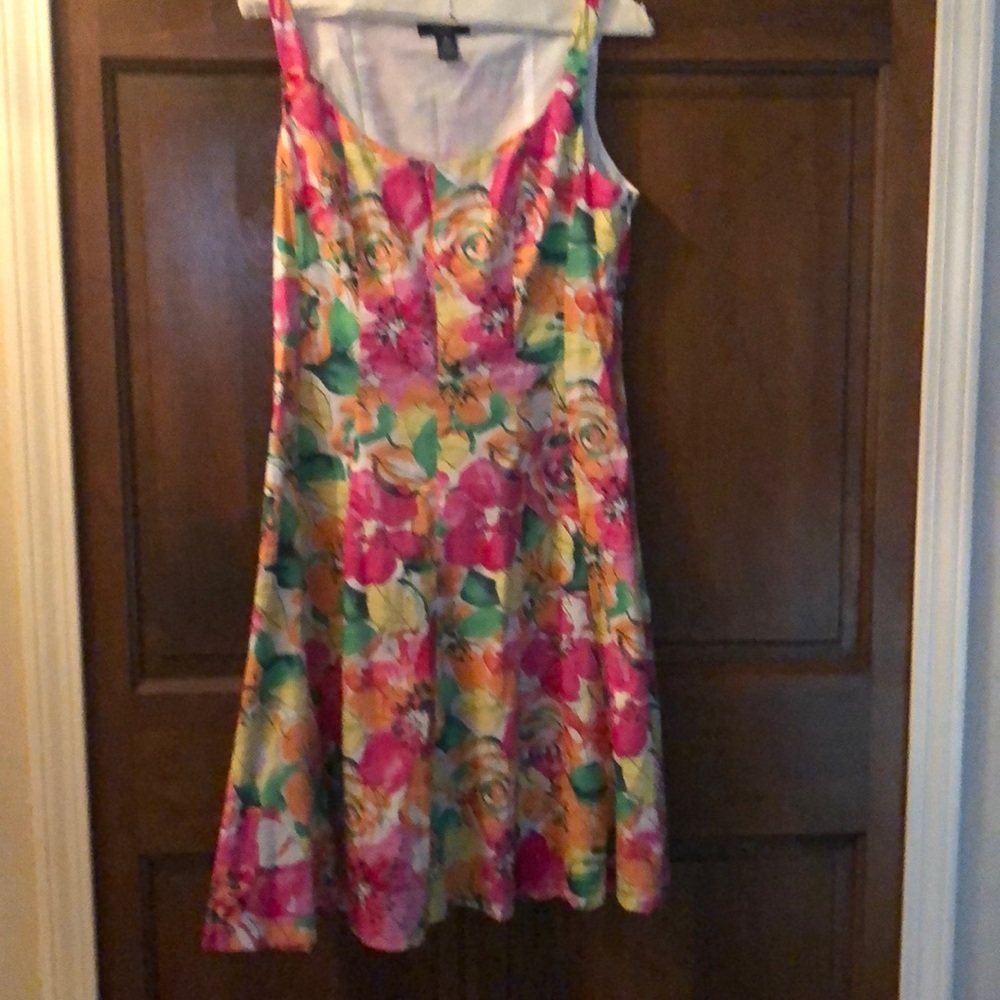 Chaps cute floral dress, size 8